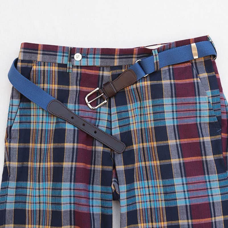 Freeport-ueno/上野さんのインスタグラム写真 - (Freeport-ueno/上野Instagram)「solid ribbon belt  コーディネートネートをあれこれ。  これだけ暑いと シンプルでかつ爽やかに  そして鮮やかな色使いが必要不可欠かと。  無地✖️無地  これも間違いないのですが  やはり遊び心 入れたくなりますよね🎀  #BlueWater#ribbonbelt  #Freeport#Freeportueno #上野セレクトショップ」7月26日 17時47分 - freeportueno