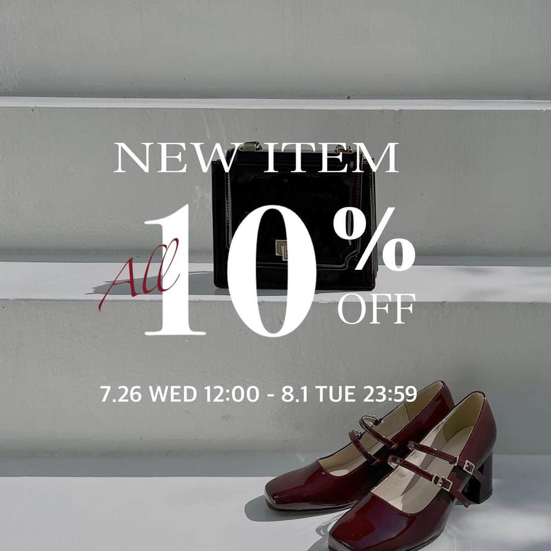 MERCURYDUOのインスタグラム：「《 WEB INFO 》 ⁡ ／ 　新作がお得！ 　人気アイテムが今だけ10%OFFに ＼　 ⁡ ⁡ 届いてすぐ着れるアイテム多数！ 秋まで長く着回せるものも。 ⁡ 対象の新作アイテムが カートに入れると10%OFFに。 ⁡ ⁡ また、気になるアイテムはお気に入り追加で さらにポイントプレゼント！ ⁡ ⁡ ※人気アイテムは数に限りがありますのでお早めに ⁡ ＿＿＿＿＿＿＿＿＿＿＿＿＿＿ ㅤ ㅤ  @mercuryduo_com @mercuryduo_styling  トップURL先からCHECK ⁡ ＿＿＿＿＿＿＿＿＿＿＿＿＿＿ ㅤ ⁡ #MERCURYDUO #マーキュリーデュオ #公式通販runwaychannel ⁡ ＿＿＿＿＿＿＿＿＿＿＿＿＿＿ ㅤ #秋コーデ#olファッション#olコーデ #大人可愛いコーデ#夏コーデ#大人可愛い #ワンピースコーデ#デートコーデ#旅行コーデ #推し活#推し活コーデ#カフェ活#カフェコーデ #大人フェミニン#トレンド#大人フェミニン」