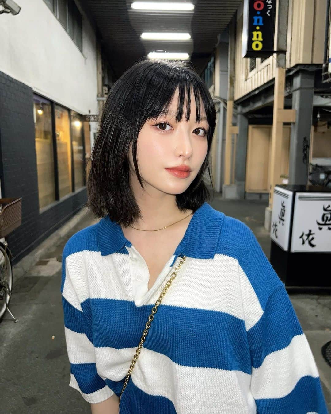 吉田凜音のインスタグラム：「青いよん」