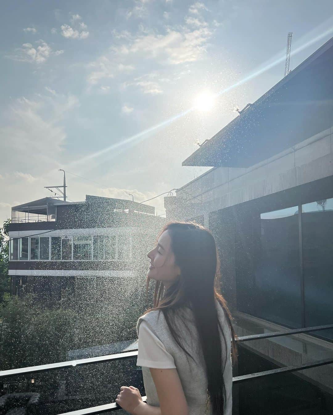 のインスタグラム：「비 내린 후 하늘☁️」