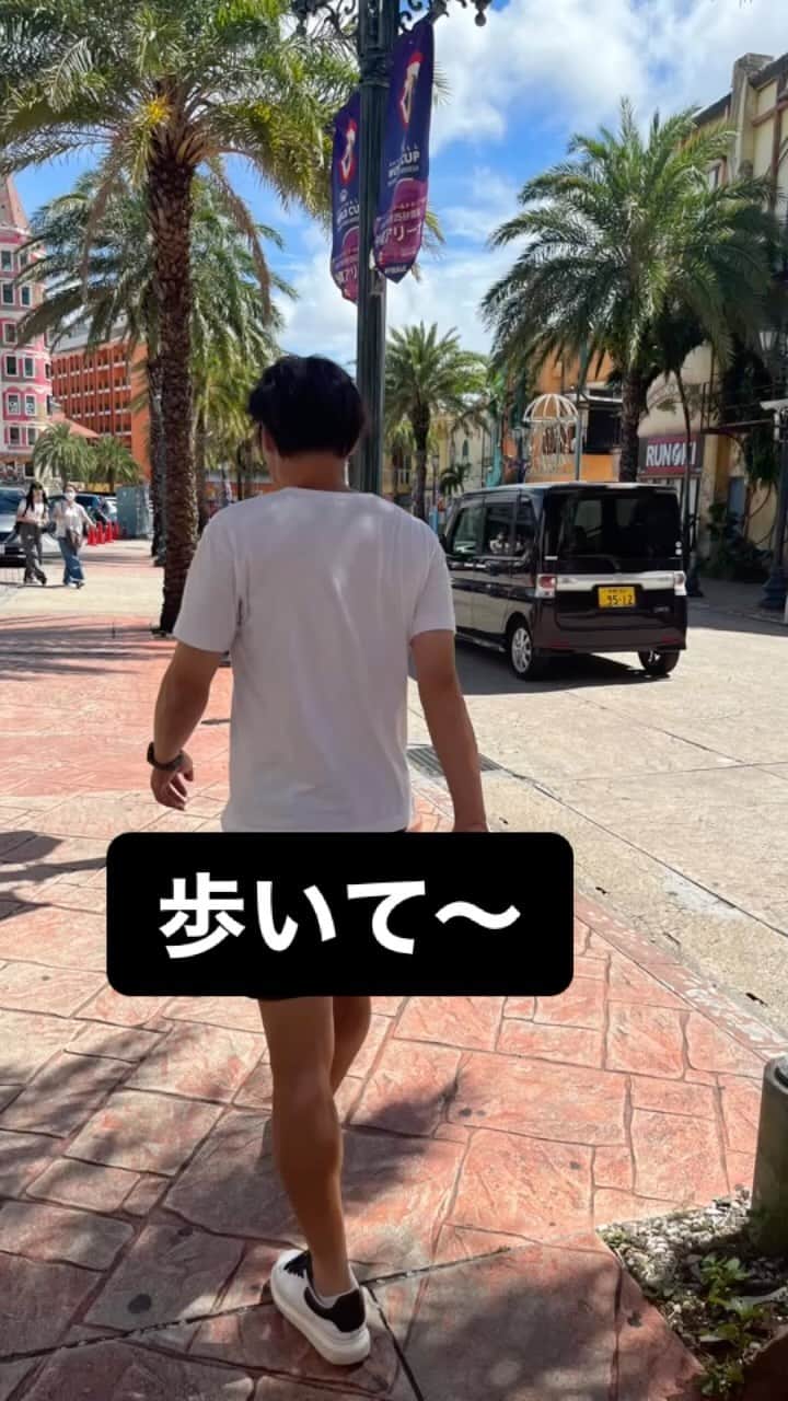松井大輔のインスタグラム：「#沖縄 #アイス#歩く#sea#海#okinawa」