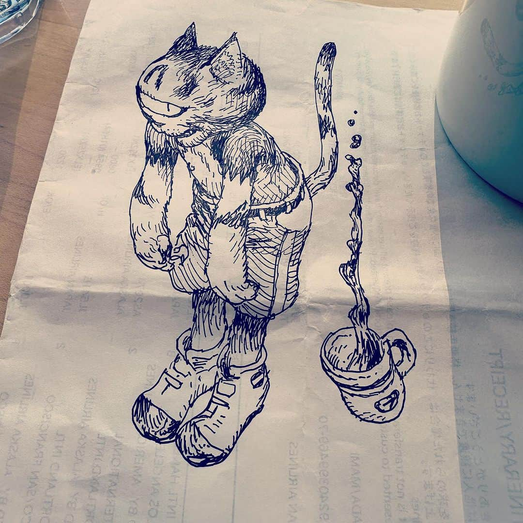 寺田克也のインスタグラム：「Gary the cat with coffee cup」