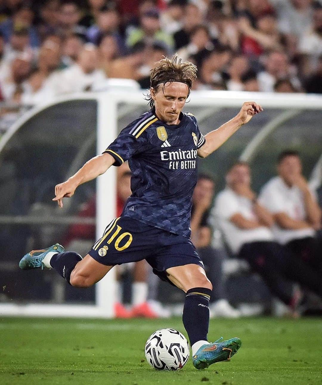 ルカ・モドリッチのインスタグラム：「Preseason. Great to be back in the USA. 🙌🏻⚽️🇺🇸 #HalaMadrid」