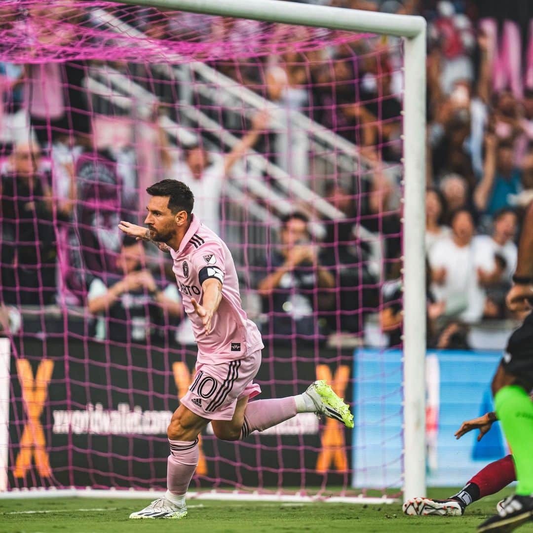 【フルパッチ仕様】リオネル・メッシ ＃１０ ＦＣバルセロナ １１／１２（H） フルパッチ仕様】リオネル・メッシ ＃10 FCバルセロナ 11／12（H）