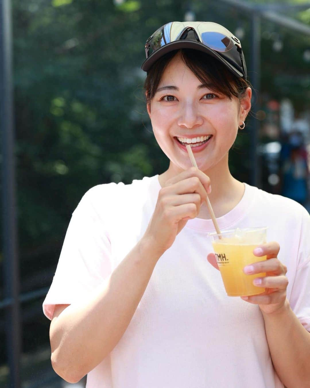 中村優さんのインスタグラム写真 - (中村優Instagram)「定期的に自然に身を置かないとむり〜🌿🌿🌿🌿山に住みたい🥹 高尾山下山後に飲んだ @takao_mountain_house のクラフトコーラ美味しかった🫰 ※お酒好きだけどよわよわなので運動後のクラフトビールはこの日は諦めた🤣」7月26日 11時18分 - nkmr_yu