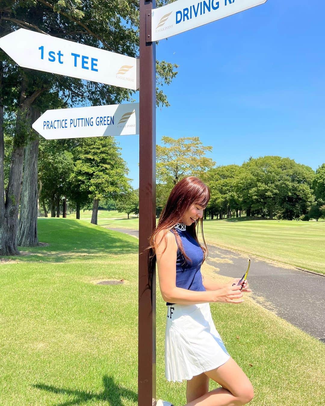 高沢奈苗さんのインスタグラム写真 - (高沢奈苗Instagram)「.  Summer🌈🏝️🩵 ノースリーブはやっぱり涼しい🍃  @xexymix_jp @xexymix_golf  のコーディネート💙🤍  スカートは前から見るとタイト系なのに、バックスタイルはプリーツになっててかわいいの😊  他の色もかわいかった❤️  .  .  #xexymixgolf #golffashion #ゼクシィミックスゴルフ #韓国ゴルフウェア #シンプルコーデ #ゴルフ女子 #夏ゴルフコーデ #ノースリーブ」7月26日 11時35分 - nanaetakasawa