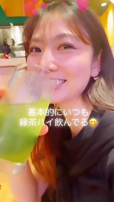 原アンナのインスタグラム：「らーめん食べた後、浅草横丁で飲んだ時😋」