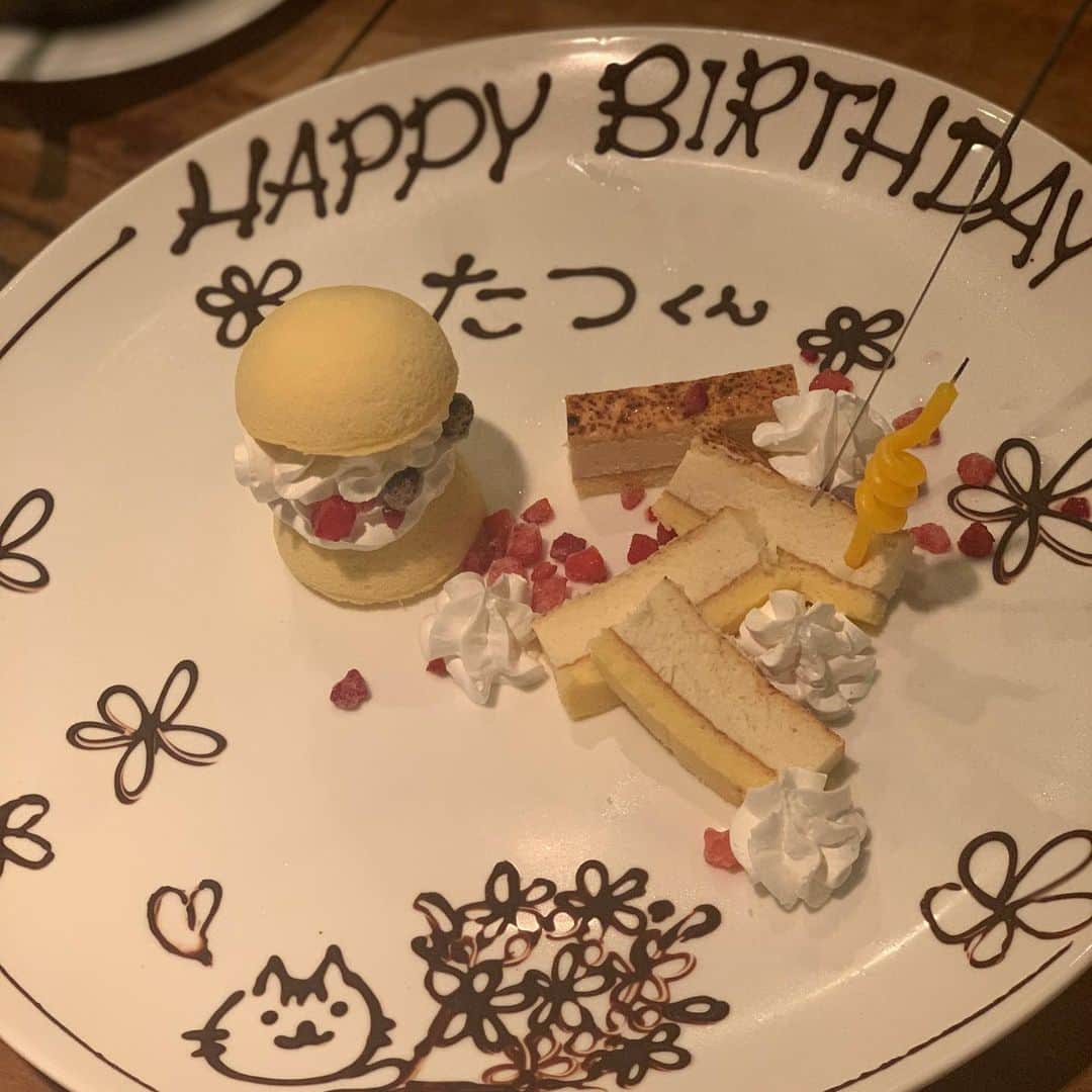 村雨辰剛さんのインスタグラム写真 - (村雨辰剛Instagram)「35歳になりました！🎉  日頃より皆さんの支えを感じて活動させて頂いていますが昨日はたくさんの誕生日メッセージが届き、やはり支えられて生きているなと実感、感謝の気持ちでいっぱいで過ごしました。  このさきも精進して頑張るので皆さんこれからもよろしくお願いします！🙇」7月26日 12時32分 - tatsumasa.murasame