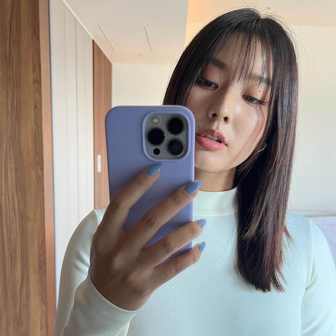 すみれのインスタグラム：「hi 👋」