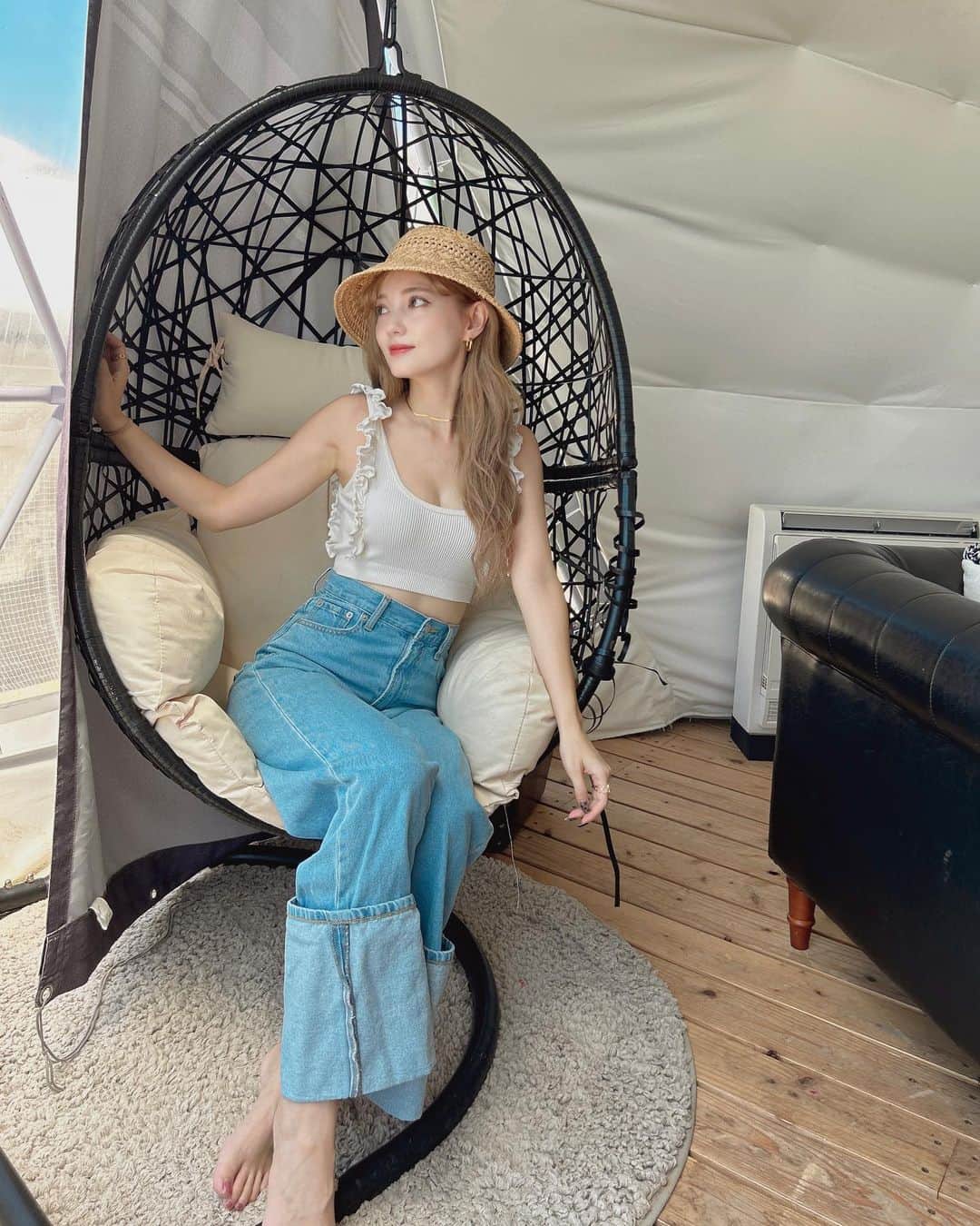 のインスタグラム：「.  息子が上手に撮ってくれた👦🏻🫶 すごい短い1秒動画も笑  BBQコーデ🌼 hat @hm tops @zara denim @grl_official .  #夏コーデ #夏休み #BBQ #ファッション #プチプラ #zara #hm #grl #fashion」