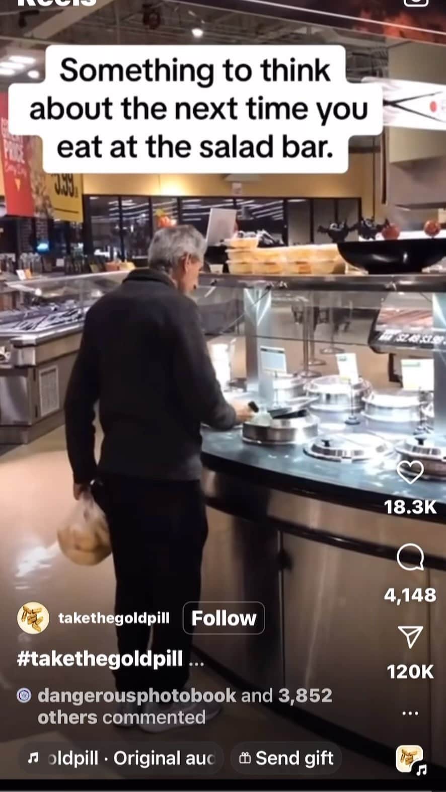のインスタグラム：「🤮」