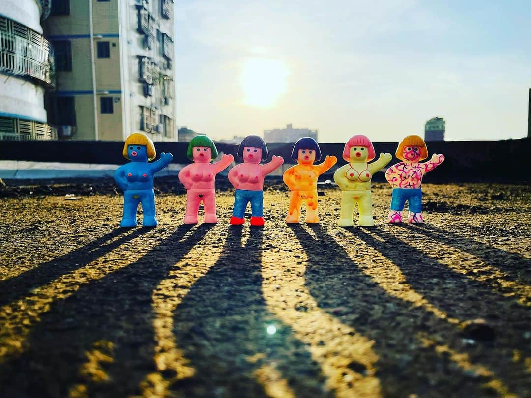 デハラユキノリのインスタグラム：「lily long 軍団 #lilylong」