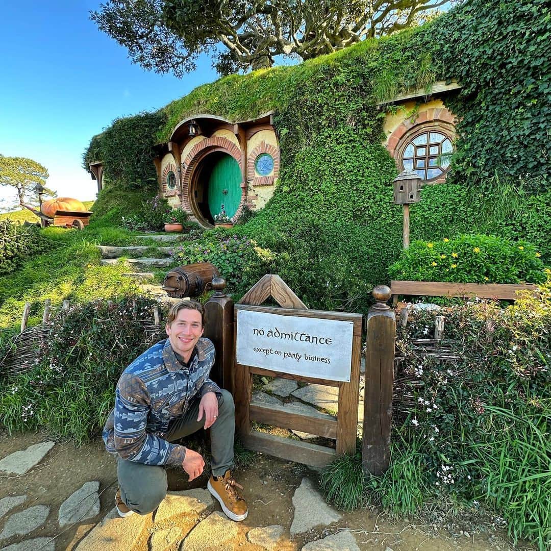 ティモシー・ドレンスキーのインスタグラム：「Well, I made it. 🤙 🇳🇿」