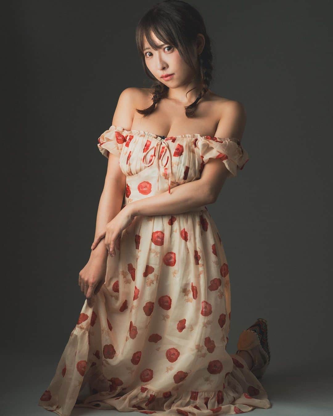 日下部ほたるのインスタグラム：「ツァイスウィーク  📷みずしーさん #撮影会 #撮影会モデル #被写体 #被写体モデル #被写体希望 #model #portrait #idol #写真好きな人と繋がりたい #ポートレート好きな人と繋がりたい #カメラマンさんと繋がりたい #カメラマン募集 #写真撮ってる人と繋がりたい #ファインダー越しの私の世界 #ポートレート #写真部 #girl  #角色扮演 #偶像 #东京 #코스프레 #아이돌 #도쿄」