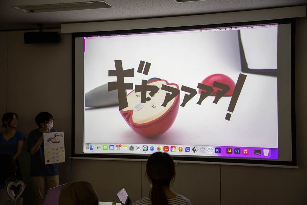 東京造形大学 Tokyo Zokei Universityさんのインスタグラム写真 - (東京造形大学 Tokyo Zokei UniversityInstagram)「_ インダストリアルデザイン専攻領域2年生「ID表現演習」授業の様子  今回の課題は「おもちゃのデザイン」🤖 グループにわかれ、協力して課題に取り組みました🔧 プレゼンでは学生のユニークなアイデアが光りました✨  #東京造形大学 #デザイン #アート #美術 #大学 #美術大学 #美大#東京 #八王子#インダストリアル #おもちゃ #3dプリンター #2年生 #授業  #tokyozokeiuniversity #zokei #tzu #design #arts #artuniversity #artschool #industrial #toy #vr」7月26日 17時01分 - tokyo_zokei_univ_official