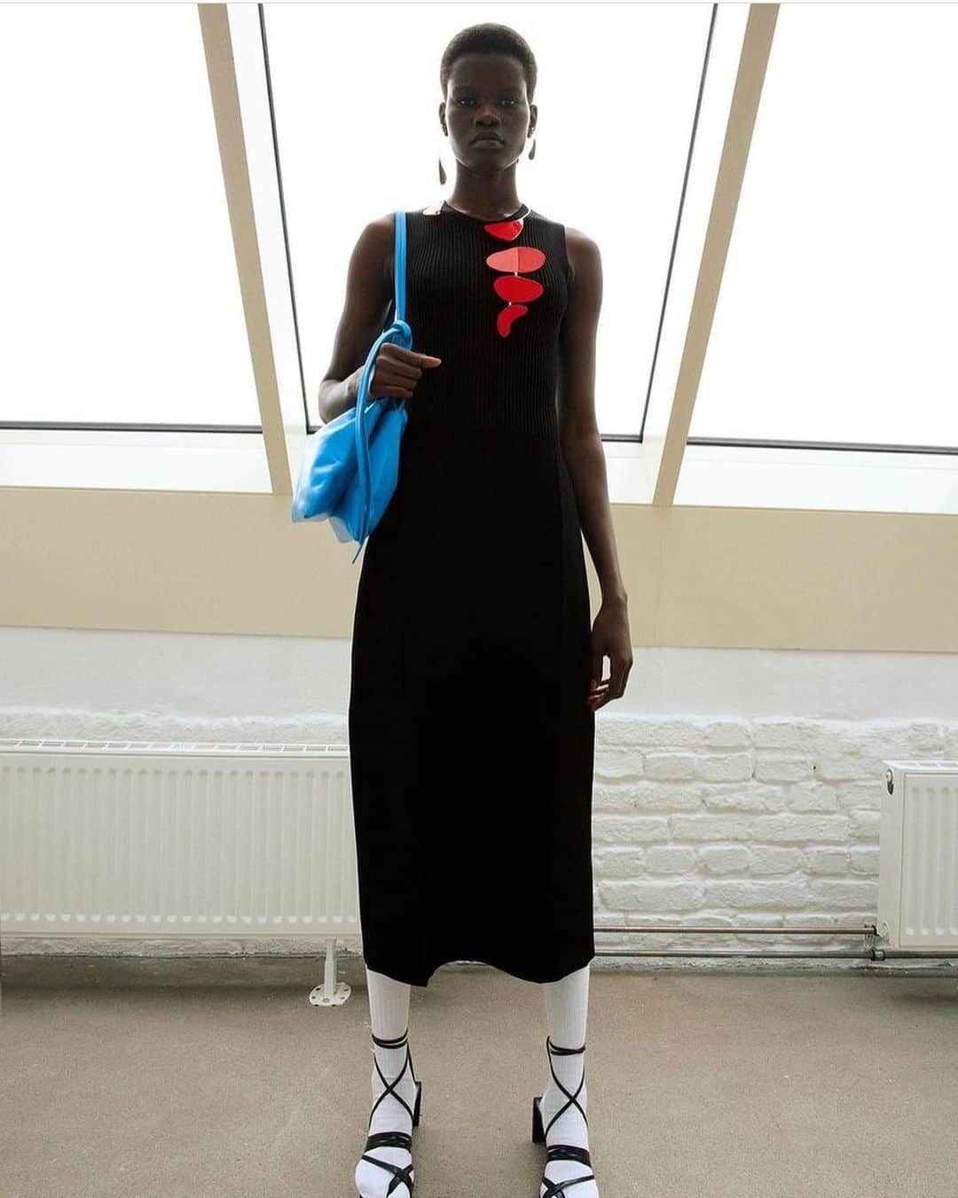 IMG Modelsさんのインスタグラム写真 - (IMG ModelsInstagram)「Rise+Shine. 🌟 #MaryUkech (@mary_ukech) unveils #JilSander (@jilsander)’s latest collection. 📷 @chris.rhodes ✂️ @am_stagrams 💄 @stephaniekunzmakeup #IMGmodels」7月27日 2時38分 - imgmodels