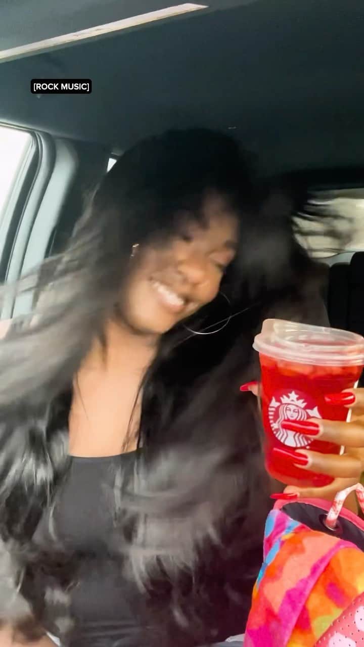 Starbucksのインスタグラム：「POV it’s 2008 and you have the cool mom. 🤘 Created with @furiousnae」