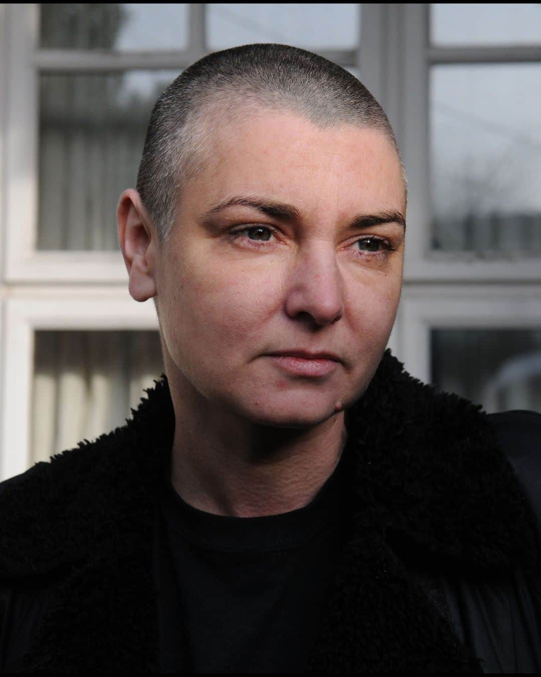 E! Onlineさんのインスタグラム写真 - (E! OnlineInstagram)「BREAKING: Sinéad O’Connor has passed away at the age of 56. 💔 All we know about her heartbreaking passing at the link in our bio. (📷: Getty)」7月27日 3時39分 - enews
