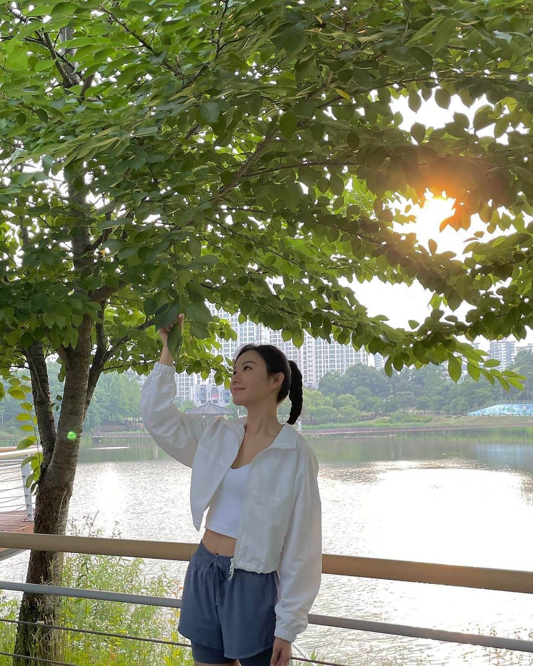 キム・アジュンさんのインスタグラム写真 - (キム・アジュンInstagram)「🏃🏻‍♀️☀️」7月26日 19時13分 - ashia_kim