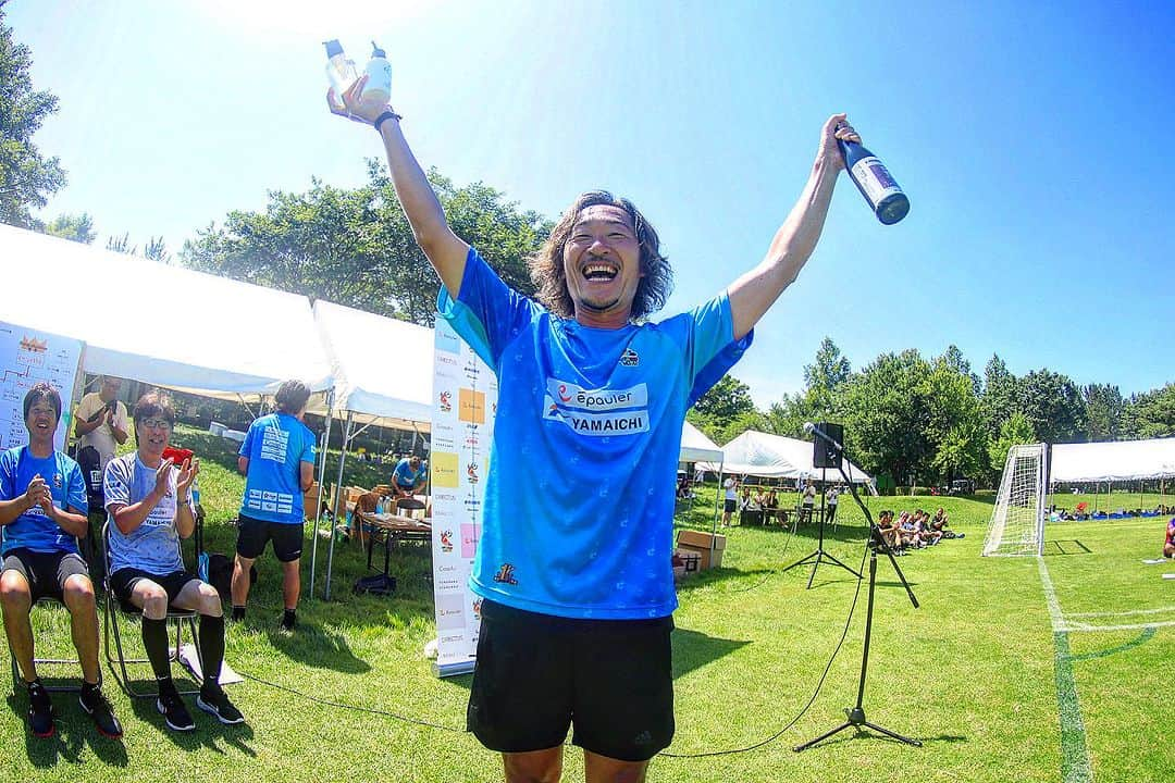 石川直宏さんのインスタグラム写真 - (石川直宏Instagram)「『ラララCUP in 湯野浜2023』  元フットサル日本代表の小野大輔さんが中心となって今回初開催となった2日間のフットサルイベント⚽️  スペシャルゲストとして参加させていただきました🤝  初めての地だったけど、素敵な場所✨  大会に参加された皆さん、関係者の皆さん、皆が笑顔になりっぱなしの時間でした😄  個人的には庄内平野に広がる田んぼや畑が気になりました👨🏽‍🌾🌾🫛✨  また是非来年も参加したいです！！  皆さん、ありがとうございました🙌  #ラララCUP @lalala_cup  #湯野浜 #鶴岡 #山形 #フットサル #futsal #フットボール #football #サッカー #soccer #小野大輔 さん @daisuke_ono  #NaohiroIshikawa #石川直宏」7月26日 19時25分 - sgss.18