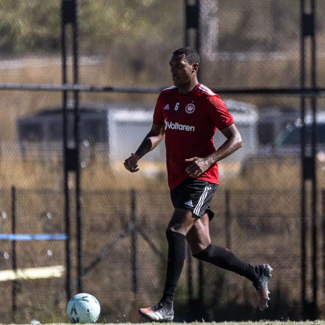 マルセロ・アントニオ・ゲデス・フィリォのインスタグラム：「We continue to build up in pre season @wswanderersfc ❤️🖤」