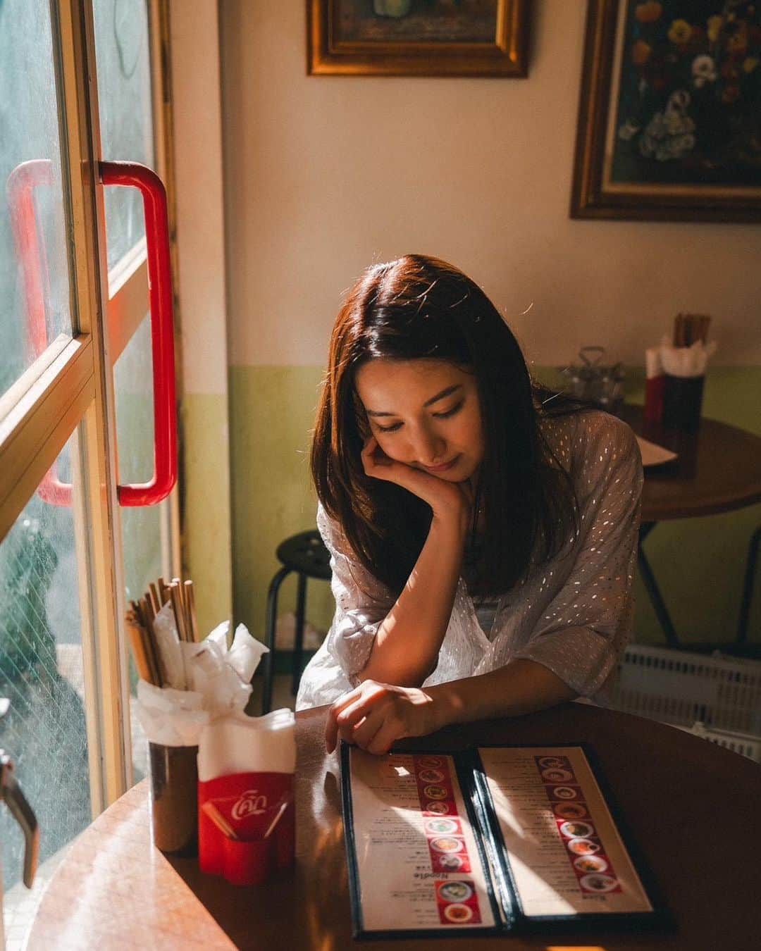 のインスタグラム：「🪷✨  アジアン料理が好き パクチーももちろん好き 夏だからじゃなくていつも好き  君とならもっと好き  なんちってっ  最初に何頼もっかぁ？」