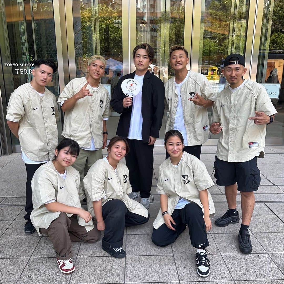 KENZO さんのインスタグラム写真 - (KENZO Instagram)「2023.7.26 『TEAM JAPAN SUMMER FEST -パリ2024オリンピック1年前カウントダウンイベント-オープニングイベント』  @jdsf_breaking @jdsf_dancesport  アンバサダーとして、アスリートの皆さんを応援にサプライズで登場させて頂きました。 素晴らしいパフォーマンスでした。 この先、感動や夢や希望を与えてくれる皆さんを応援しています！ @toa_bodycarnival  @bboy_ra1on  @bgirl_riko.okinawa  @bgirl_yuika_  @yuichanna @katsu_one  @kentaraw_takenotice   #teamjapan #olympic  #jdsfbreaking  #jdsf」7月26日 19時50分 - dapump.kenzo