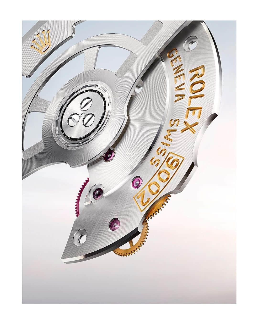 rolexさんのインスタグラム写真 - (rolexInstagram)「From the ruby pallet stones on the Chronergy escapement to the purple jewels on the Perpetual rotor, the Sky-Dweller features an eye-catching blend of colour. On the outside, the red aperture – showing the current month – of the Saros annual calendar hints at the technical brilliance that lies inside. The Ring Command system, a mechanism in which the rotatable bezel, winding crown and the movement all interact, allows the wearer to easily set the date and local or home time. Setting off towards new horizons. #Rolex #SkyDweller #Perpetual For more details about this watch see the link in the profile.」7月26日 20時00分 - rolex