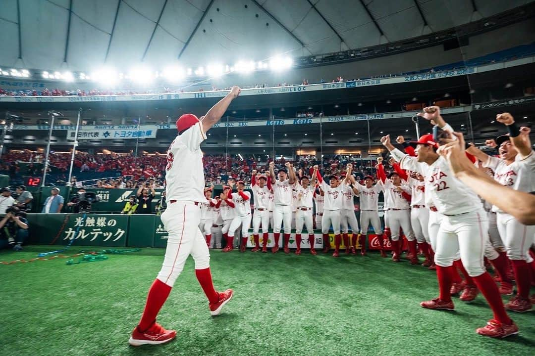 豊田章男さんのインスタグラム写真 - (豊田章男Instagram)「. 都市対抗野球で豊田市代表のトヨタレッドクルーザーズが7年ぶり2度目の優勝をつかんでくれました。応援ありがとうございました！  Seven years after their first victory, the Toyota Red Cruisers has clinched a second Intercity Baseball Tournament title for Toyota City. Thank you for cheering them on!  #第94回都市対抗野球大会 #トヨタ自動車硬式野球部 #トヨタレッドクルーザーズ」7月26日 20時04分 - akiotoyoda_official