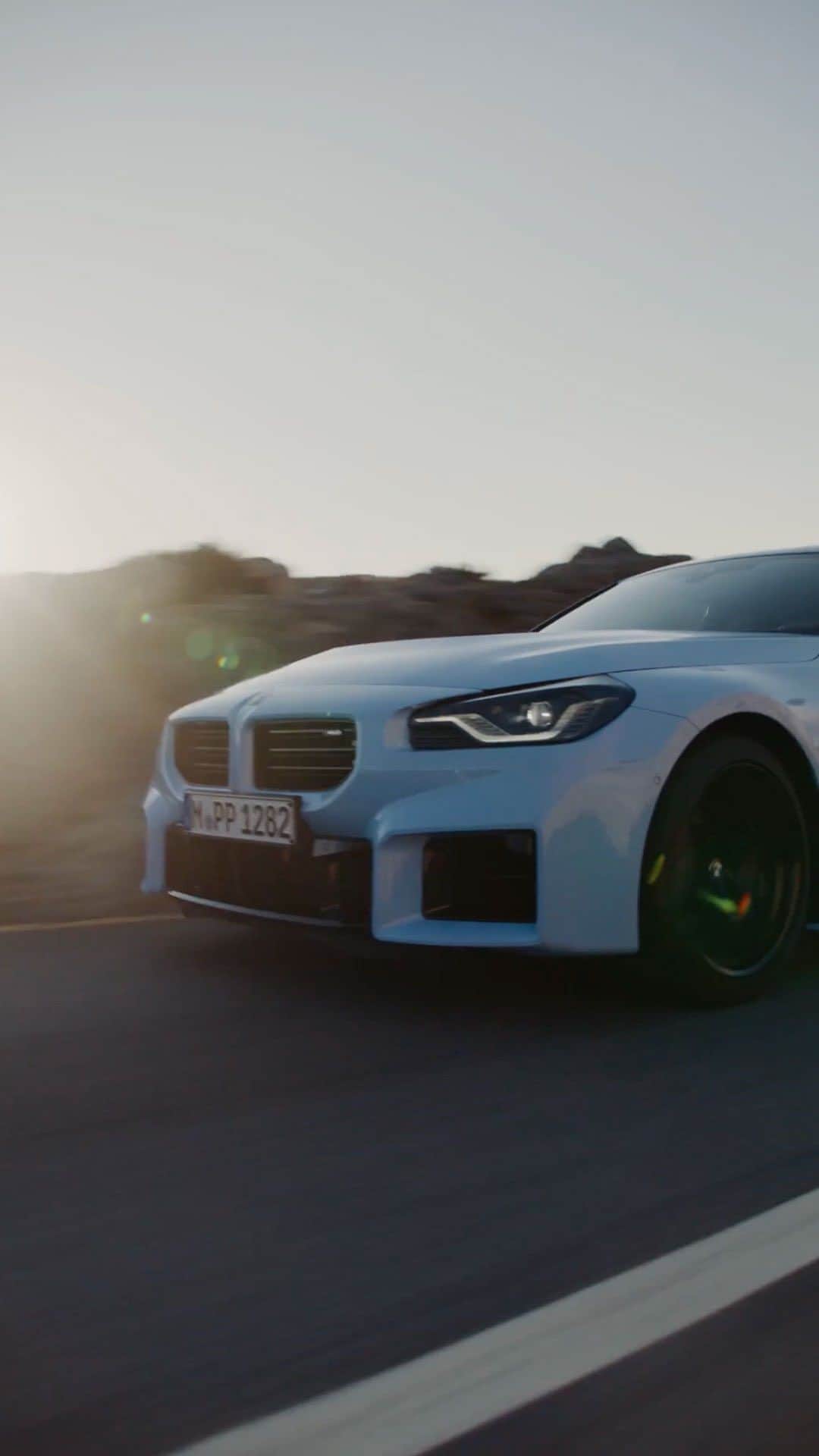 BMW Thailandのインスタグラム：「แรงที่สุดในรุ่น สนุกที่สุดในปฐพี THE NEW M2 ซูเปอร์สปอร์ตคอมแพ็กต์ที่เต็มไปด้วยสมรรถนะและดีเอ็นเอแห่งความแรง พร้อมให้คุณปลอดปล่อยจิตวิญญาณไปกับเครื่องยนต์ 6 สูบแถวเรียง BMW M TwinPower Turbo ส่งพลังผ่านเกียร์อัตโนมัติ M Steptronic 8 จังหวะ พร้อม Drivelogic ให้คุณได้วาดลวดลายและสนุกยิ่งกว่าที่เคย   🖐️แท็กเพื่อนให้มาสนุกกับ THE NEW M2 ไปพร้อมกัน  #BMW #BMWTH #JOYisBMW #สุนทรียภาพแห่งการขับขี่ #THEM2」