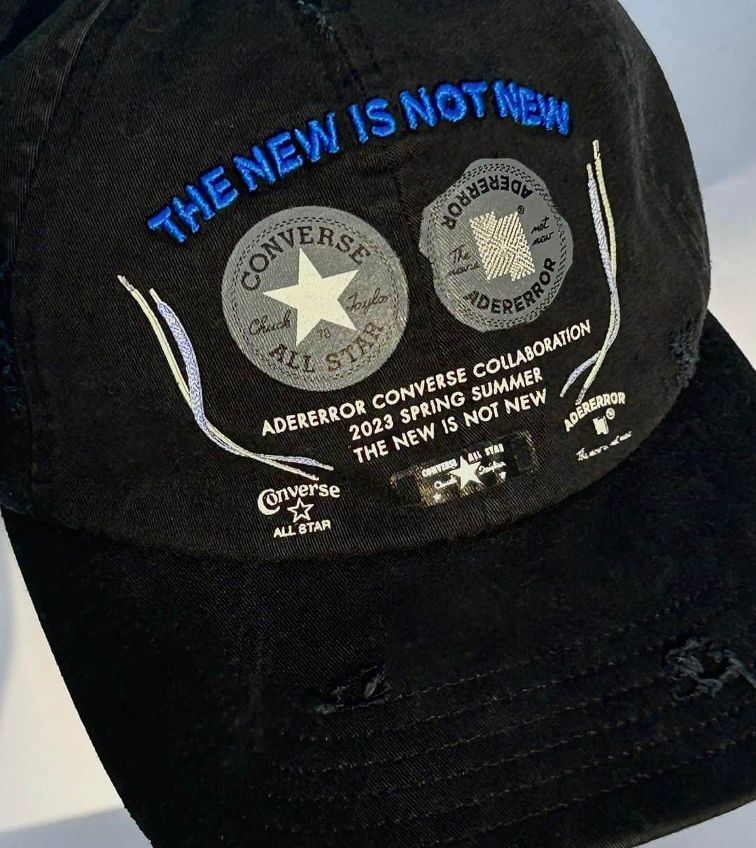 ADER errorさんのインスタグラム写真 - (ADER errorInstagram)「⠀ @ader_error x @converse Look closely at the collaboration product details.   협업 제품 속 디테일을 미리 만나보세요.    27th July, 1PM adererror.com」7月26日 20時33分 - ader_error
