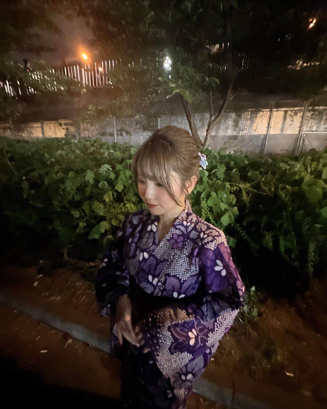 かのあい。さんのインスタグラム写真 - (かのあい。Instagram)「やっぱ花火は良きですね‪ ♡゛‬ 花火の音の心臓に響く感じ好き𓈒𓂂𓏸 . #浴衣  #夏祭り  #japanesegirl」7月26日 20時52分 - _aiai.com_