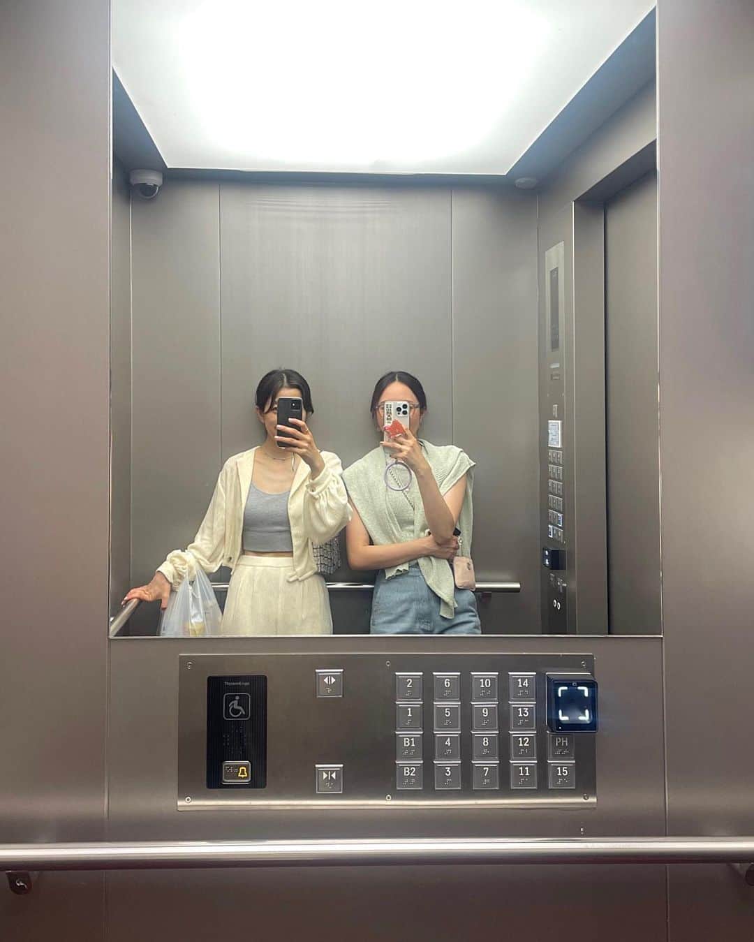 T͟o͟m͟o͟m͟i͟ S͟a͟t͟o͟のインスタグラム：「🫶🏻💝」