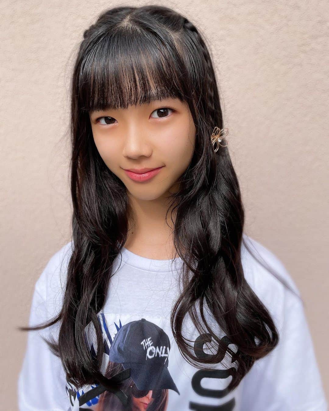 北島澪のインスタグラム：「「ストリートファッション(Street fashion)」  ️ japankidsfashionweekでのインスタイベント「マイコーデコンテスト」に参加してます💚  #jkfwマイコーデ #キッズモデル #インスタキッズ #jkfw #japankidsfashionWeek #streetfashion   #ストリートファッション   #ストリートコーデ」