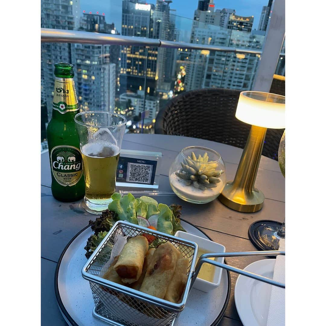 中根夕希さんのインスタグラム写真 - (中根夕希Instagram)「少し前のひとり旅🇹🇭 にこにこ微笑みの国:-))) 癒されたなぁ〜  #タイ　#バンコク #ひとり旅 #コップンカー🙏 #サワディーカー🙏」7月26日 20時57分 - nakane.yuki