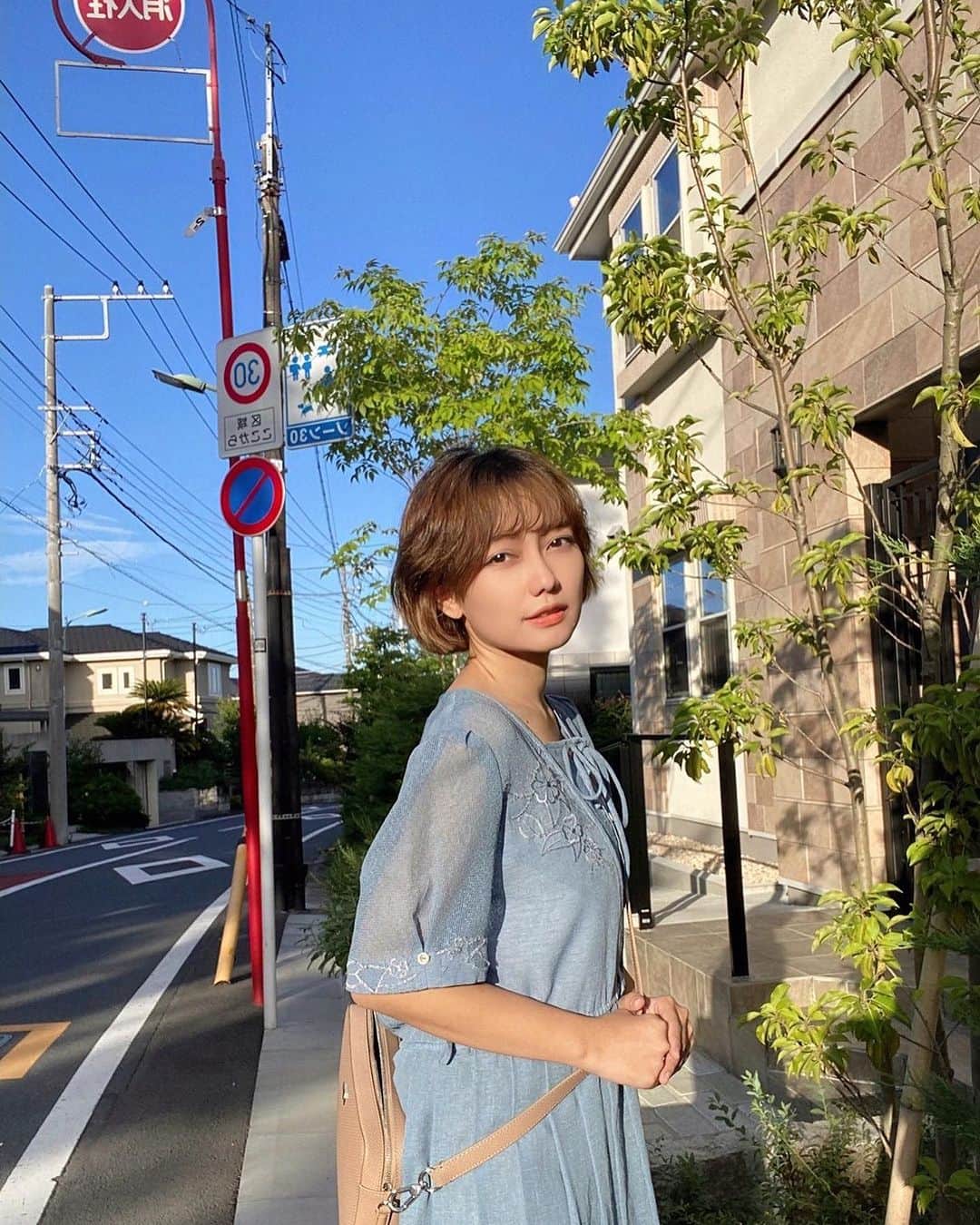 フィフィヨナ・アプリアニのインスタグラム：「Last summer 🌞」