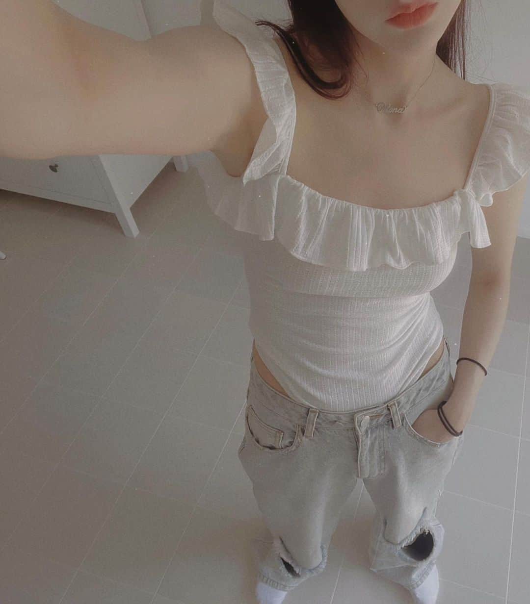 西もなかのインスタグラム：「⠀ 🍨今日の服🍨⠀」