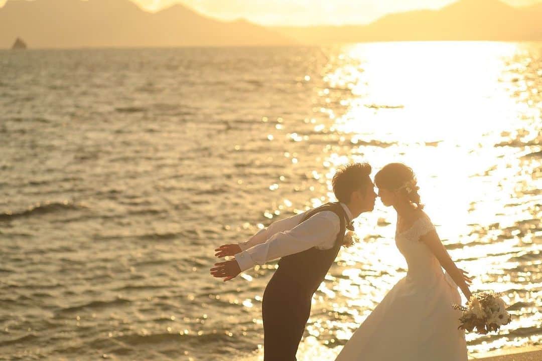 大進ウェディングのインスタグラム：「. . #夏フォト  . . @daishin.sosha_wedding  *♪♬𓂃 𓈒𓏸🍋♪♬*𓂃 𓈒𓏸🍋♪♬*𓂃 𓈒𓏸🍋♪♬*𓂃 𓈒𓏸 . . summer campaign開催中🏖️ . とっても、お得なキャンペーンとなっております* 詳しくはプロフィールTOPのURLをタップ！ . ご予約,質問はDMでも承っております♡」