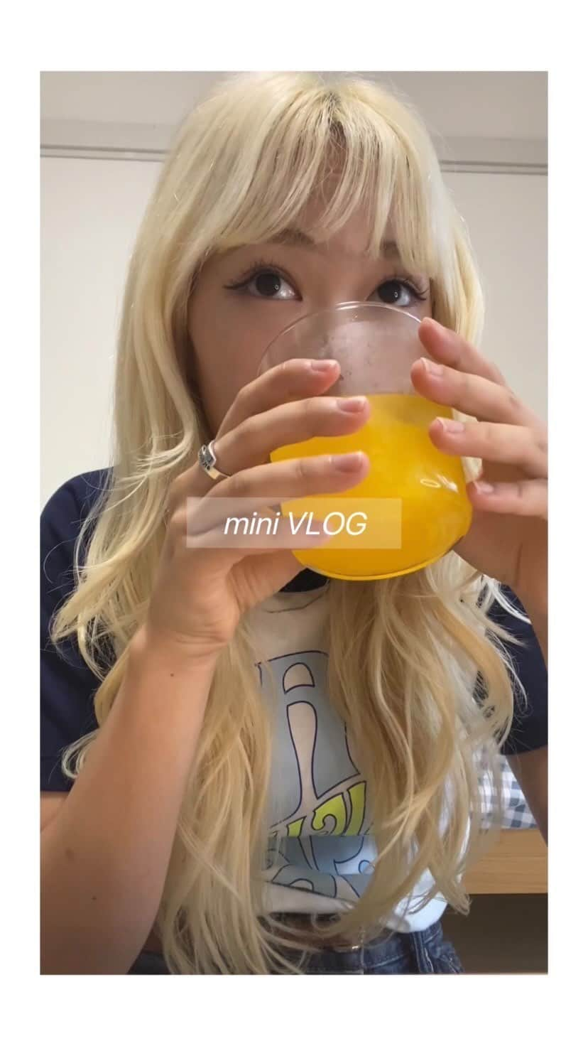 川端結愛のインスタグラム：「mini VLOG🍀🌼💛  鍛えてモグモグして😋  モグモグドリンク、ナタデココ好きには堪らんやつ:->  @mogumogujp_official #mogumogu　#モグモグドリンク」