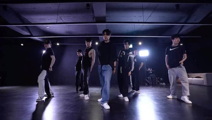 Kasperのインスタグラム：「Cream Soda  Choreo by @kasper0524   @jihoonkim_0127 @yehwankimm @biggle___ @minsooyunn @yamakasi.34 @rootspace_   🎥 @tkay0621」