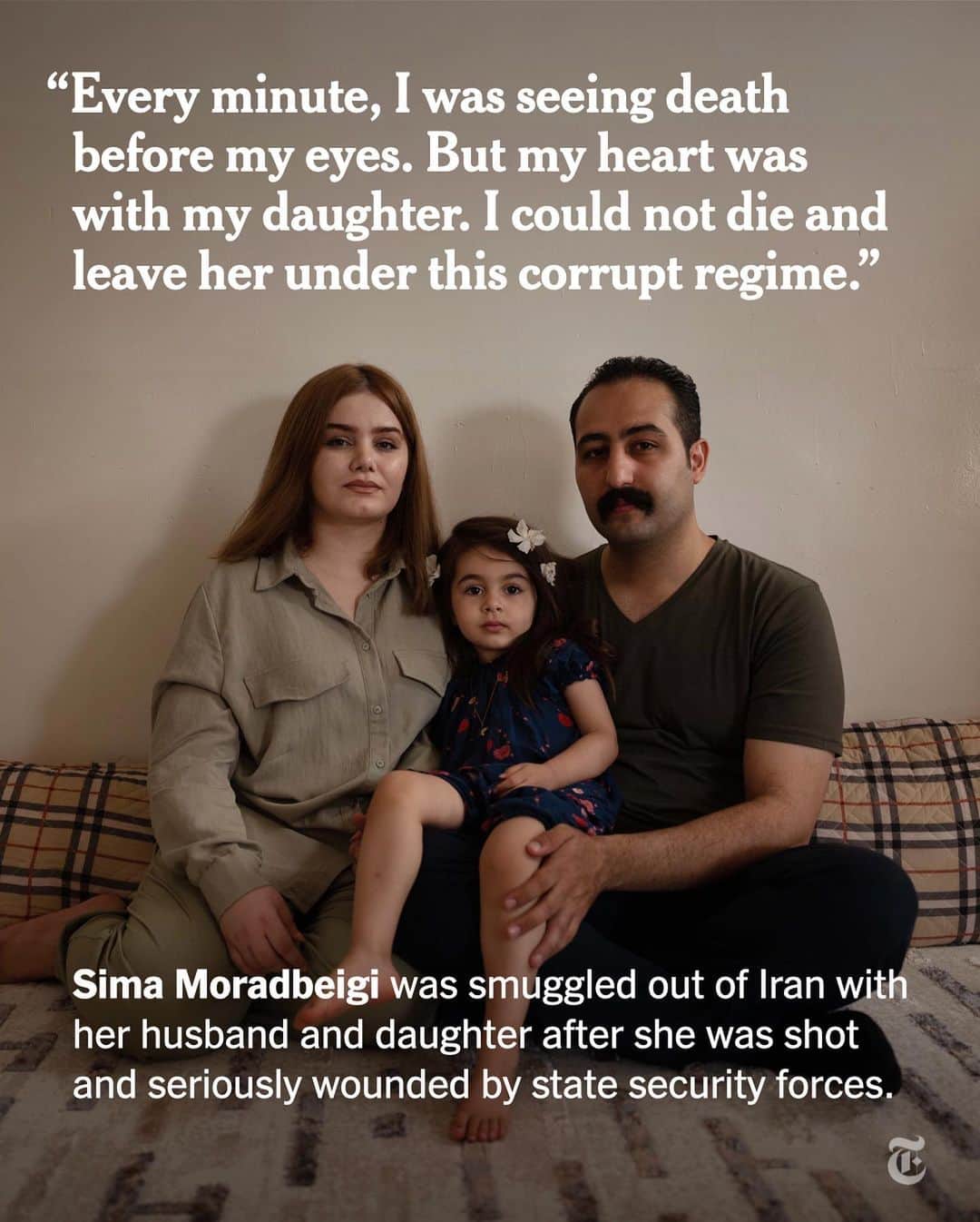 ニューヨーク・タイムズさんのインスタグラム写真 - (ニューヨーク・タイムズInstagram)「Some mothers in Iran ...