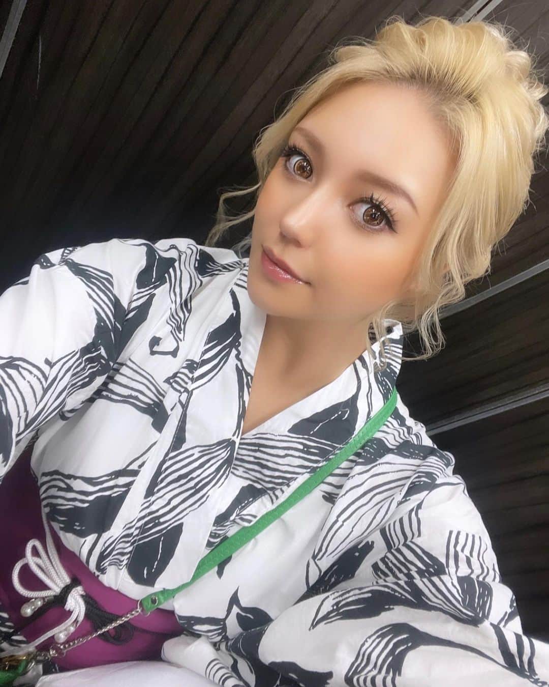 南斗最後のユリアのインスタグラム
