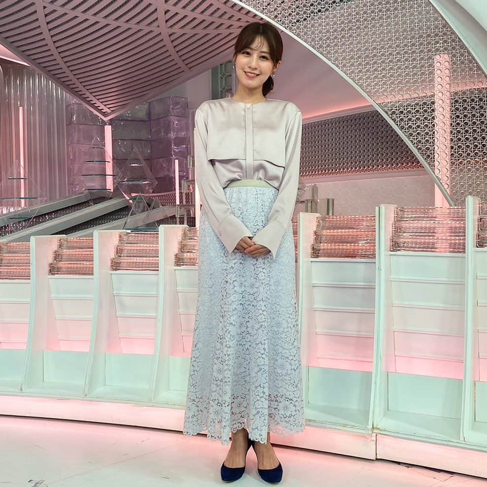 フジテレビ「THE NEWS α」さんのインスタグラム写真 - (フジテレビ「THE NEWS α」Instagram)「. こんばんは🌙 今夜も23時40分〜の放送です✨  今夜も是非お付き合いください✨  きょうのコメンテーター #石倉秀明 さん @hide_ishikura  #長内厚 さん @wbs_osanai   #livenewsα #ライブニュースα #フジテレビ #fujitv #ニュース #堤礼実 #海老原優香 #今湊敬樹 #上中勇樹 #松﨑涼佳」7月26日 23時19分 - news_alpha