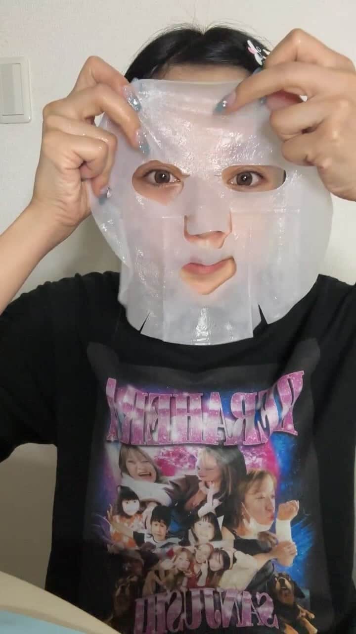 のインスタグラム：「クリーム再販始まりました✌🏻🩵」