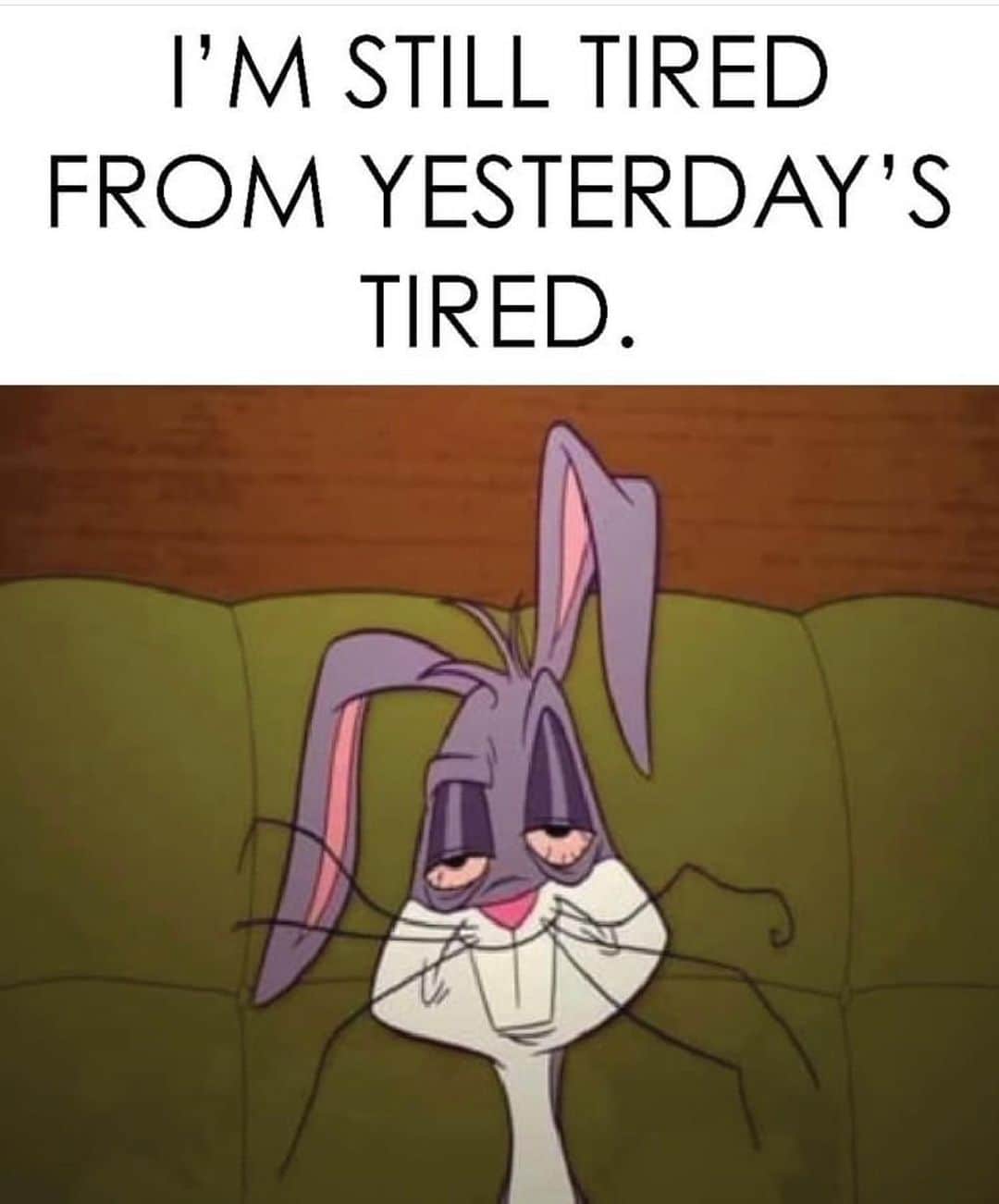 カミール・グラマーのインスタグラム：「Jet lag got me like 😵‍💫😴😵‍💫😴」