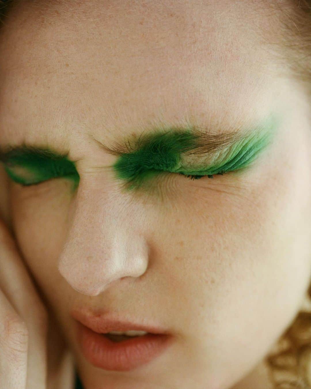 Olivia Maloneのインスタグラム：「Raelynn by sara ramsell and I 💚」