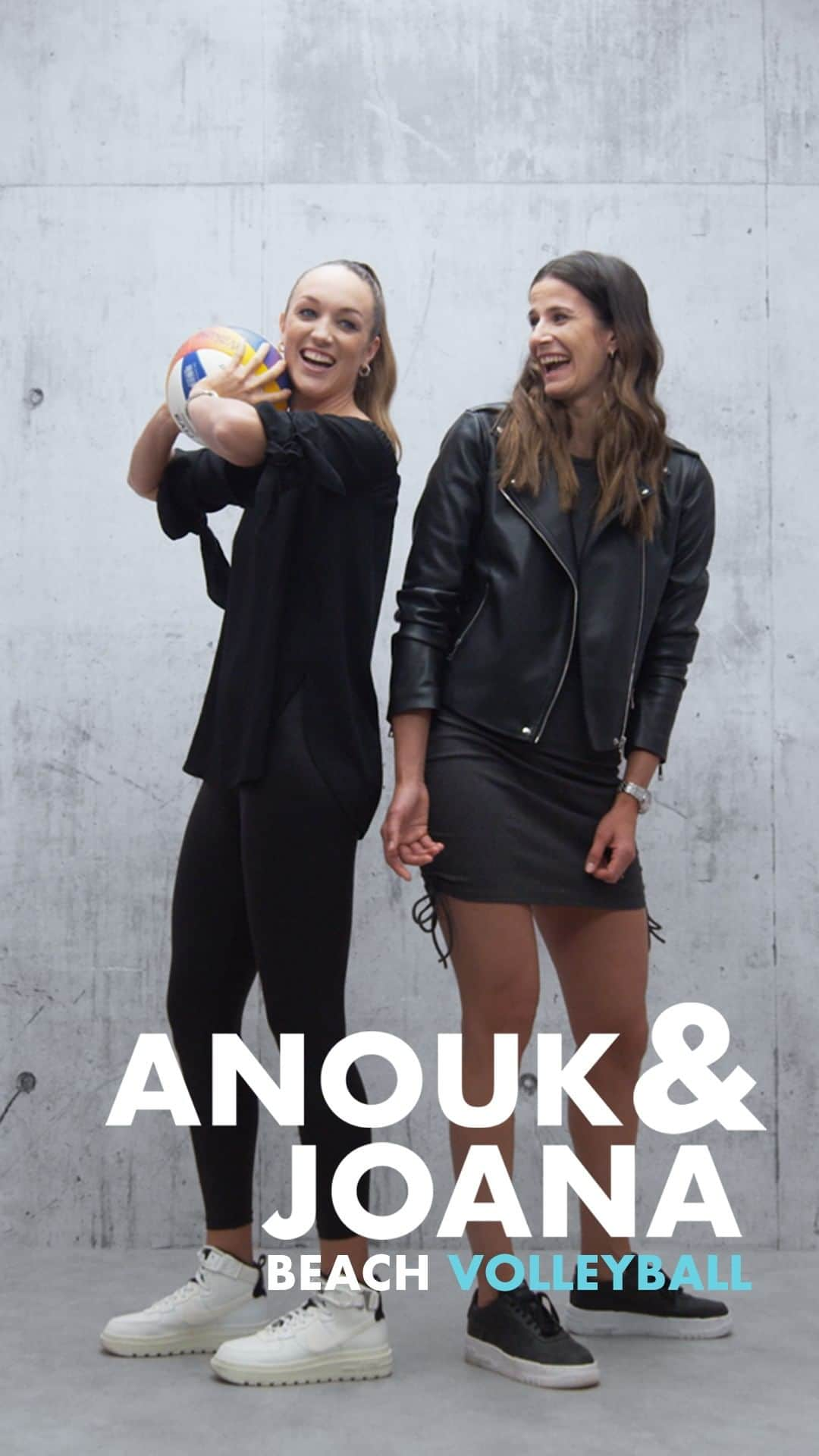 モーリスラクロアのインスタグラム：「With the #AIKON Automatic Limited Summer Edition, beach volleyball duo @anoukvergedepre & @joanamaeder always try to be the best version of themselves, in any situation. #ColorMyAIKON #YourTimeIsNow #BeYourAIKON #AIKONSummerVibes」