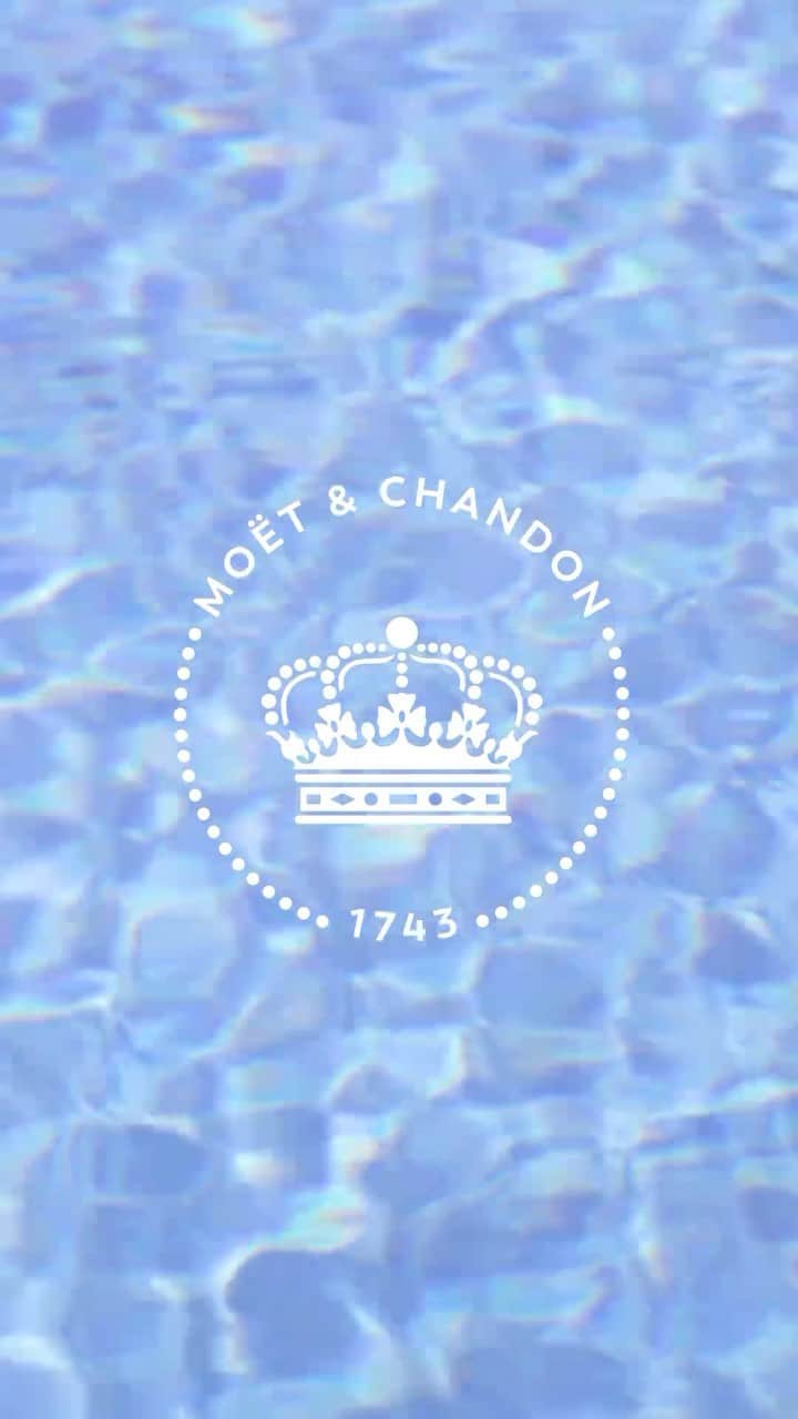 Moët & Chandon Officialのインスタグラム：「Style is individual, Moët & Chandon is together. A color for every palate that everyone is sure to love.  #ToastWithMoet #MoetChandon  This material is not intended to be viewed by persons under the legal alcohol drinking age or in countries with restrictions on advertising on alcoholic beverages. ENJOY MOËT RESPONSIBLY.」