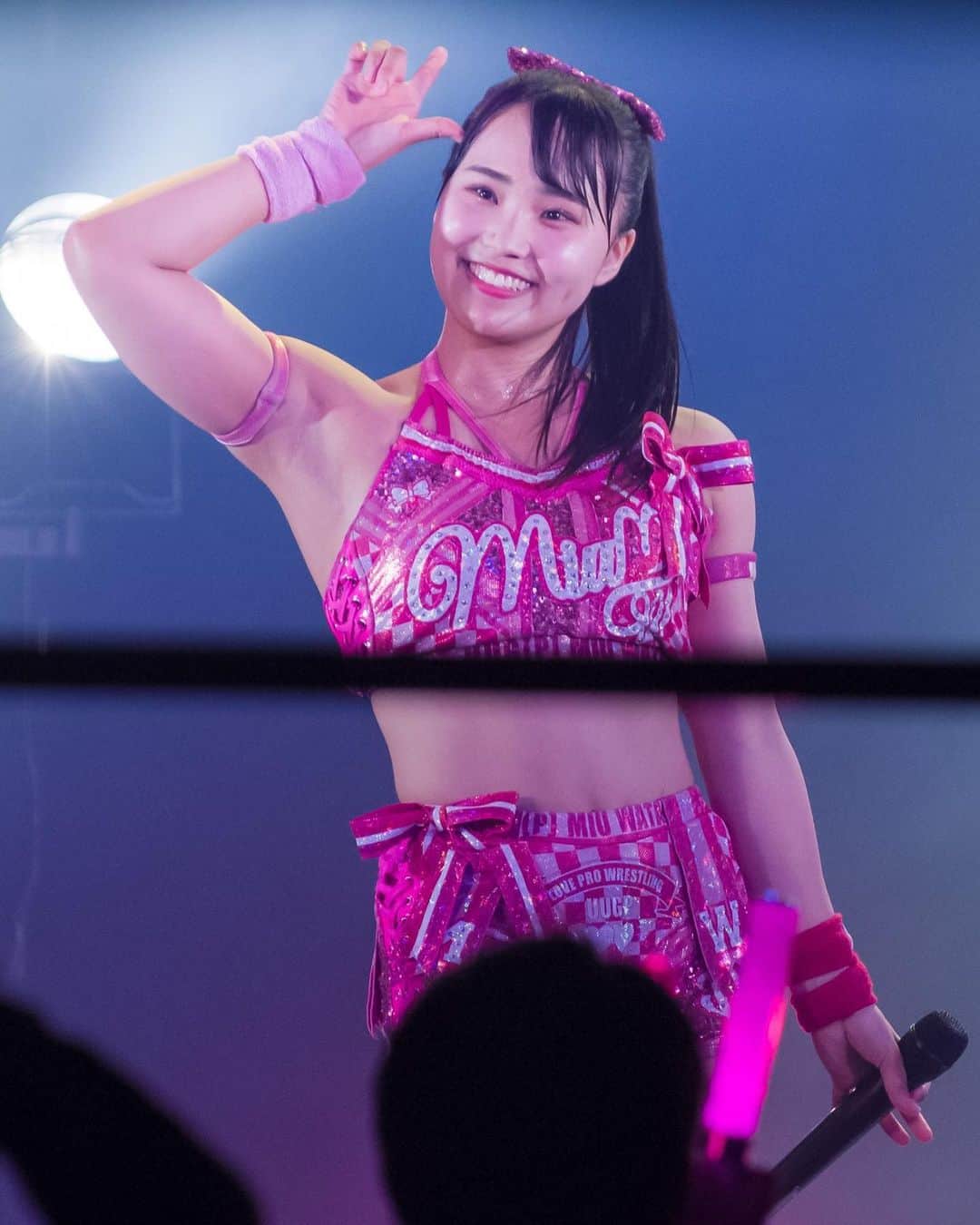 のインスタグラム：「💪💗🎤」