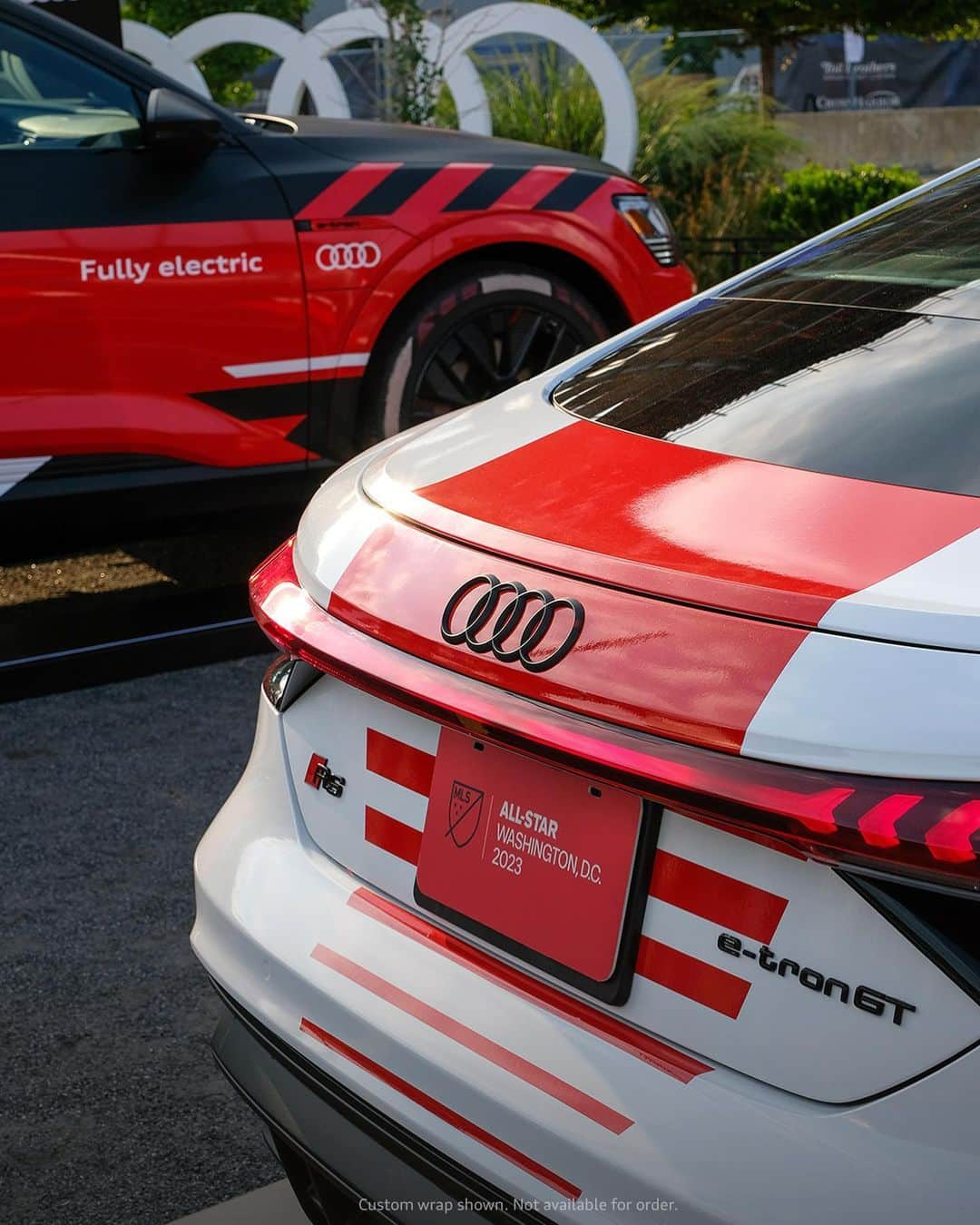 Audiのインスタグラム：「Dressed up in our game day best last week @AudiField with the MLS All-Stars.   Learn more at the link in our bio.   #AudiRSetronGT #AudiQ8etron #Soccer #MLS #MLSAllStar #Football」